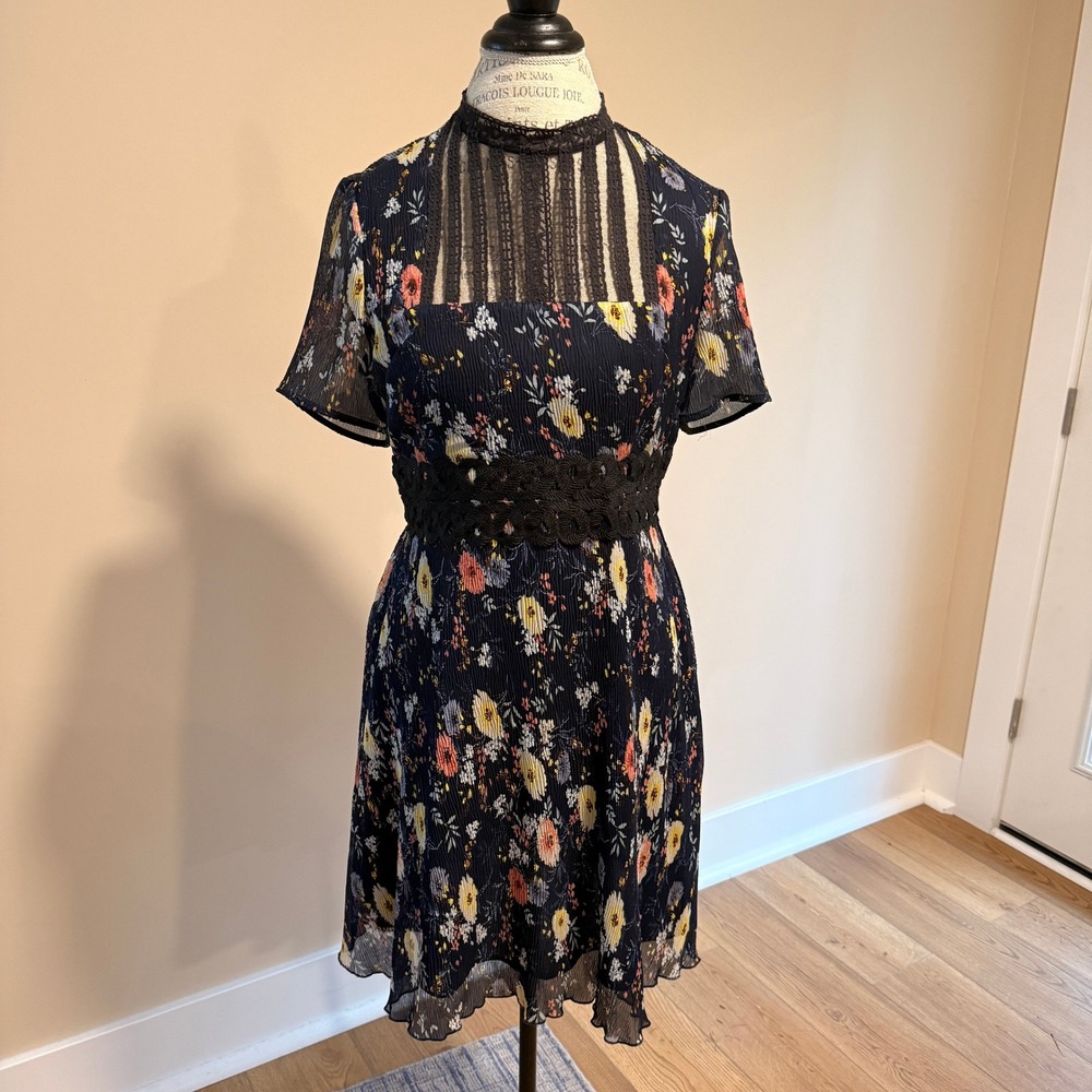 Foxiedox Navy Floral Pleated Dress‎ Size L